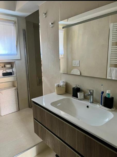 Cozy One Bedroom Apartment In Milano, Brera 외부 사진